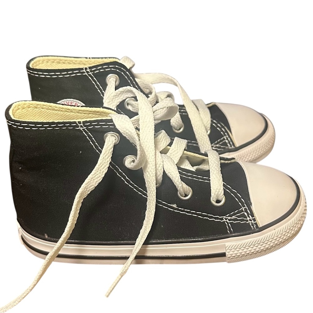 Converse Chucks Black and White Hi Top Toddler